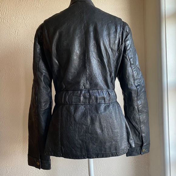 Vintage Gap black leather belted jacket, zipper and snap front Size M *LIKE NEW* - Picture 4 of 16